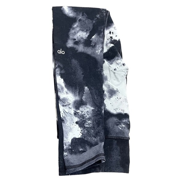 Alo Yoga Airbrush Legging Black Magma Size S - Picture 7 of 9